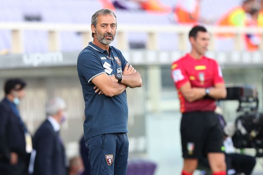 FLORENCE, ITALY - SEPTEMBER 19: Marco Giampaolo manager of Torino FC looks on during the Serie A match between ACF Fiorentina and Torino FC at Stadio Artemio Franchi on September 19, 2020 in Florence, Italy. (Photo by Gabriele Maltinti/Getty Images)