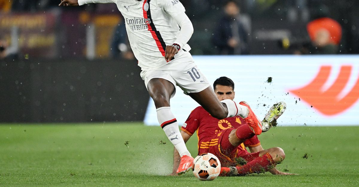 Roma Milan 2 0: espulso Celik tra i giallorossi | Europa League News