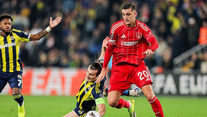 Europa League, ottavi ad un passo per Lucca: il Nottingham batte 0-3 il Fenerbahce - immagine 1