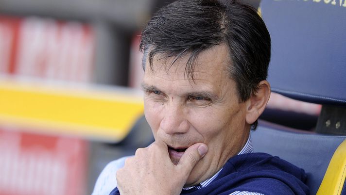 VERONA, ITALY - MAY 04: DS AC Chievo Verona Giovanni Sartori looks on during the Serie A match between AC Chievo Verona and Cagliari Calcio at Stadio Marc'Antonio Bentegodi on May 4, 2013 in Verona, Italy. (Photo by Claudio Villa/Getty Images) Cor Sport – Sartori alla caccia: l’obiettivo è un centrocampista Under21 - immagine 1