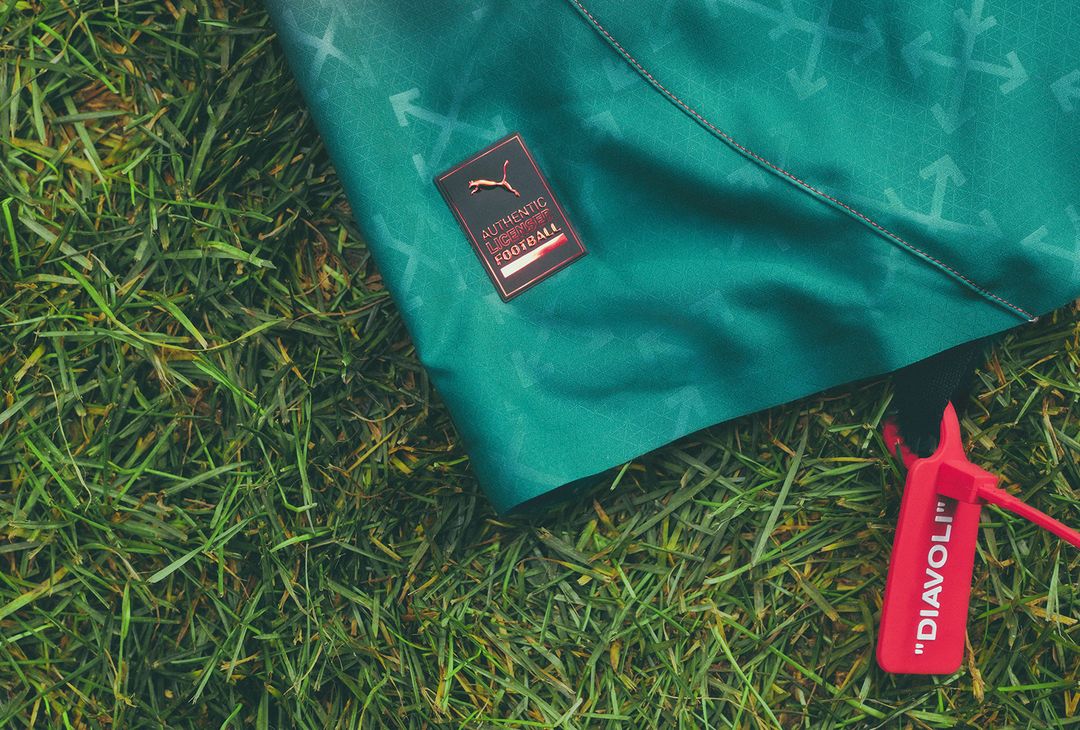 Quarta Maglia AC Milan 2024-2025 PUMA Off-White