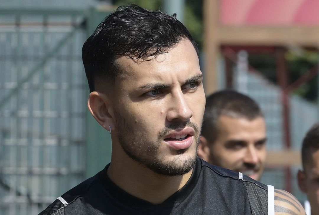 Roma, la squadra si allena a Trigoria. Presenti Paredes e Sanches – FOTO GALLERY - immagine 4