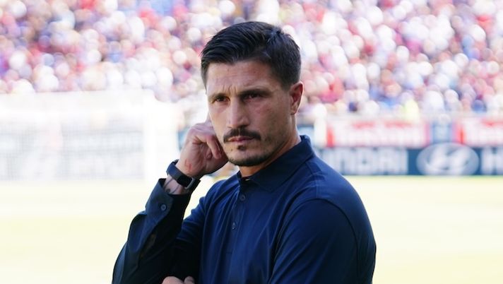 CAGLIARI, ITALY - SEPTEMBER 13: Fabio Pisacane head coach of Cagliari calcio looks during the Serie A match between Cagliari Calcio and Parma Calcio 1913 at Stadio Sant'Elia on September 13, 2025 in Cagliari, Italy. (Photo by Pier Marco Tacca/Getty Images) Pisacane: “Alcuni fuori condizione! Come ho visto Ze Pedro e Felici così è micidiale” - immagine 1