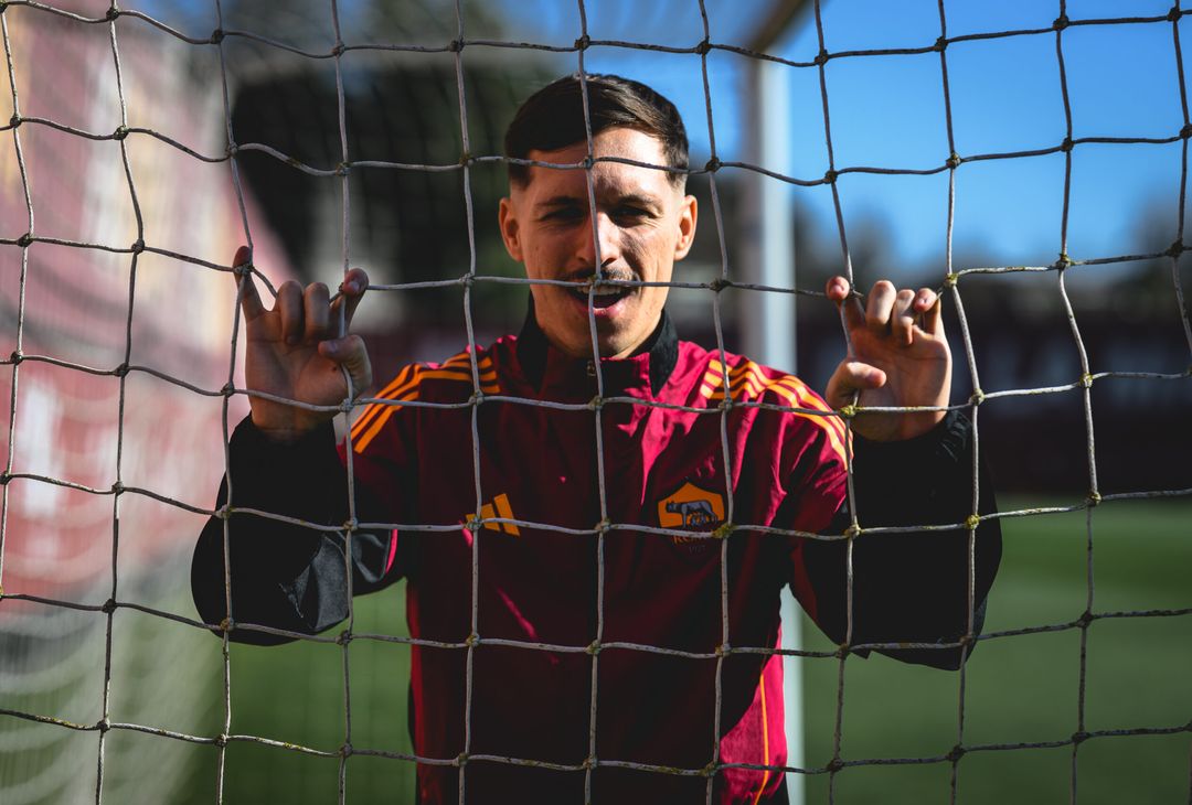 Zaragoza è della Roma: i primi scatti in giallorosso – FOTO GALLERY - immagine 6