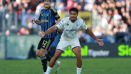 PISA, ITALY - SEPTEMBER 28: Simon Sohm of ACF Fiorentina reacts during the Serie A match between Pisa SC and ACF Fiorentina at Arena Garibaldi on September 28, 2025 in Pisa, Italy. (Photo by Gabriele Maltinti/Getty Images)