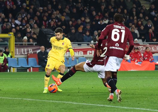 TURIN, ITALY - DECEMBER 08: Christian Pulisic of AC Milan scores the goal during the Serie A match between Torino FC and AC Milan at Stadio Olimpico di Torino on December 08, 2025 in Turin, Italy. (Photo by Claudio Villa/AC Milan via Getty Images) Iezzi (MilanistiChannel): “Ricci? Non gioca tantissimo ma ha mostrato buone cose”- immagine 2