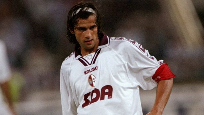 Compie 55 anni Gigi Lentini: “Il Toro è stata la mia mamma” - immagine 1