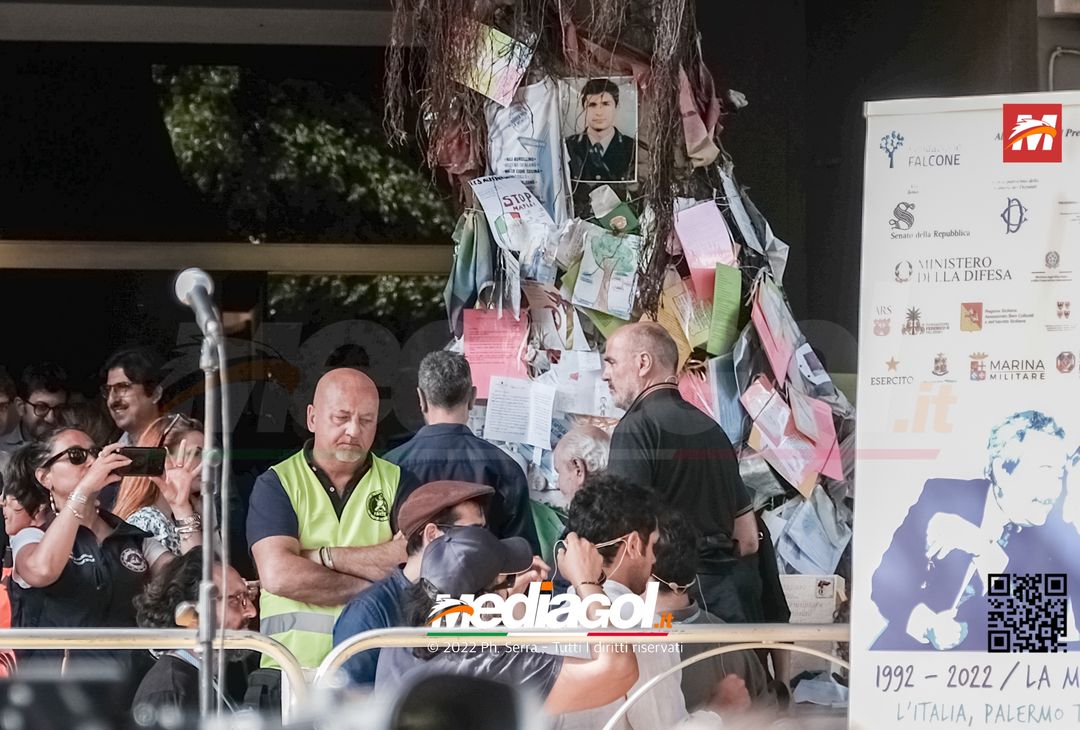 FOTO, 23 maggio: strage di Capaci trent’anni dopo nel ricordo di Falcone - immagine 29