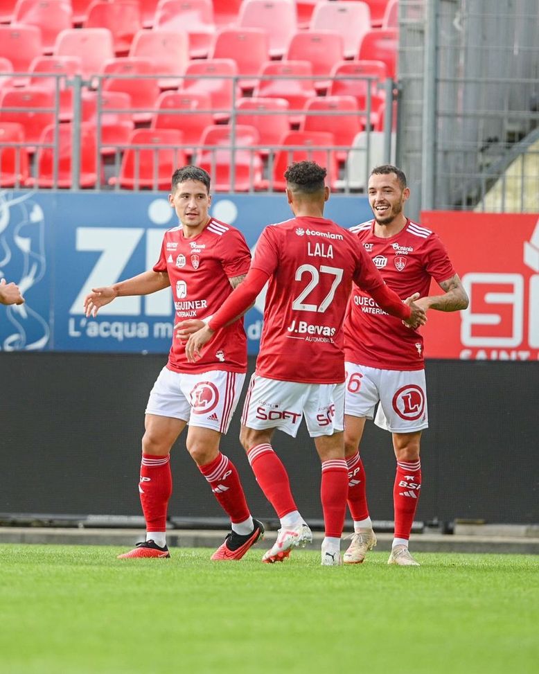 Cagliari, il solito Pavoletti risponde all’ex Inter Satriano: pari a Brest- immagine 2