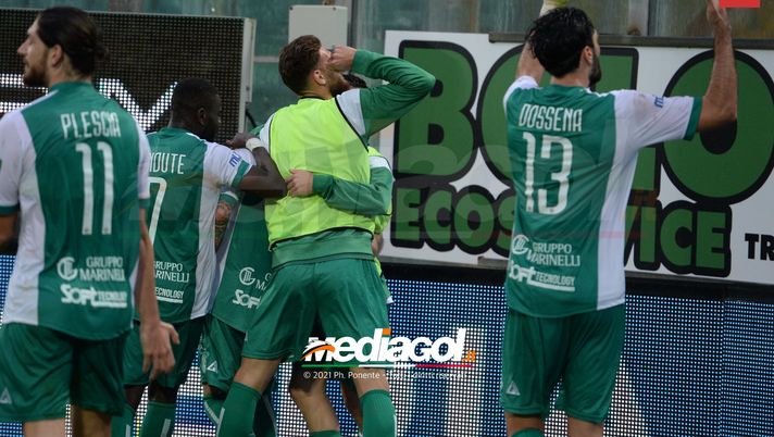 Serie C, 19a giornata: ok le capoliste dei tre gironi. Vincono Padova e Avellino  Serie C Girone C