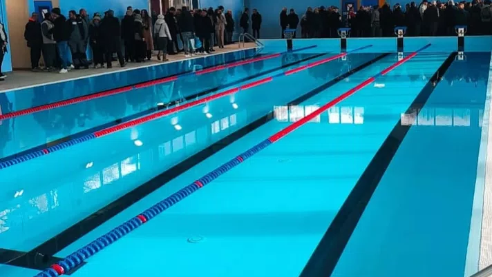 Stadio Collana, riapre la piscina. Musto: “Obiettivo riqualificare l’intero impianto” - immagine 1