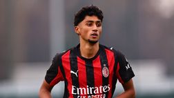 Milan Futuro, Nirash Perera firma il rinnovo: continua il percorso rossonero del giovane difensore