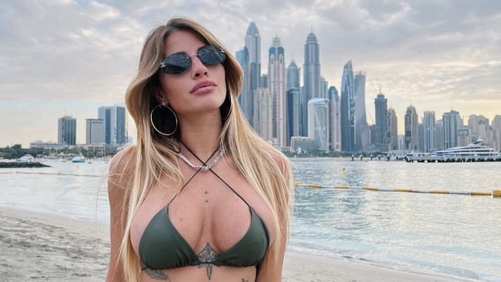 Instagram, 600 mln di dollari per le spunte blu. Chiara Nasti: “Se vi sentite…” Instagram, 600 mln di dollari per le spunte blu. Chiara Nasti: “Se vi sentite…” - immagine 1
