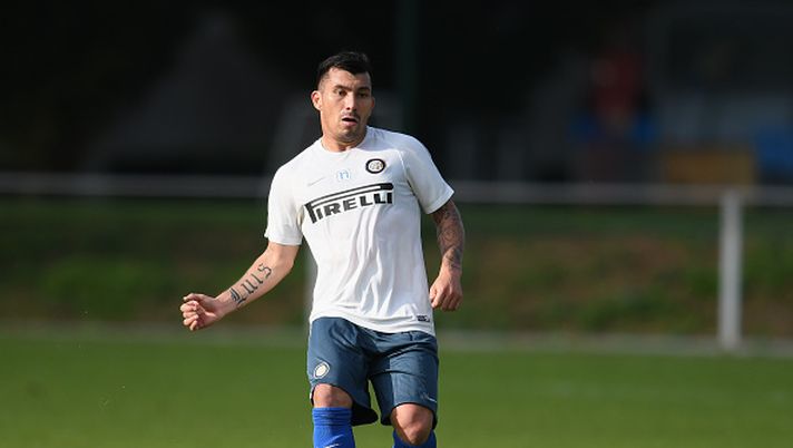 Inter, l’ex Gary Medel si racconta: la sua lotta con l’alcolismo e il dramma con il padre - immagine 1