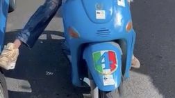 Altro che scaramanzia, a Napoli auto e motorino brandizzate col quarto scudetto!