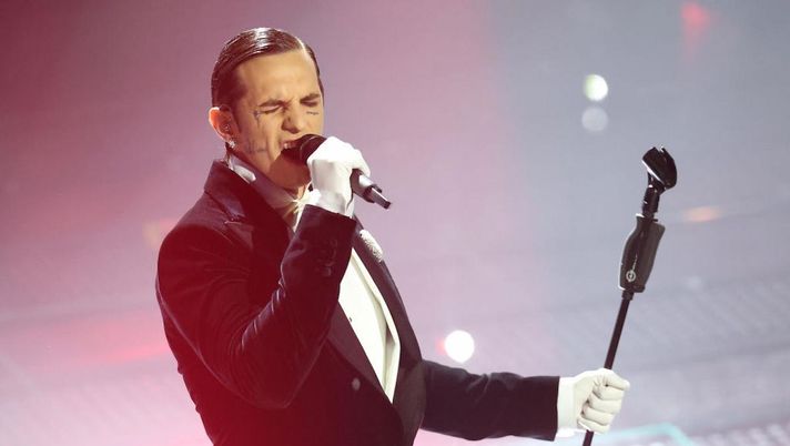 Achille Lauro: “Ho pronto un brano per Mina. Vorrei cantare in inglese. E diventare papà…” - immagine 1