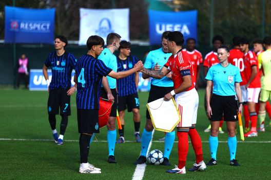 Carbone: “Orgoglioso dei ragazzi. Il Benfica non aveva bisogno di regali. Abbiamo ancora un obiettivo”- immagine 3