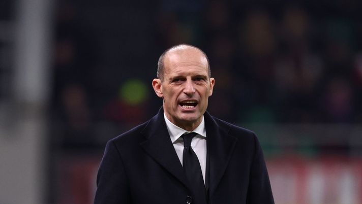 Massimiliano Allegri (allenatore ACMilan), qui durante Milan-Como 1-1 (Serie A 2025-2026) | News (Getty Images) Pellegatti sicuro: 'Milan senza Rabiot e i migliori è dura con chiunque. Cerchiamo di non ...'