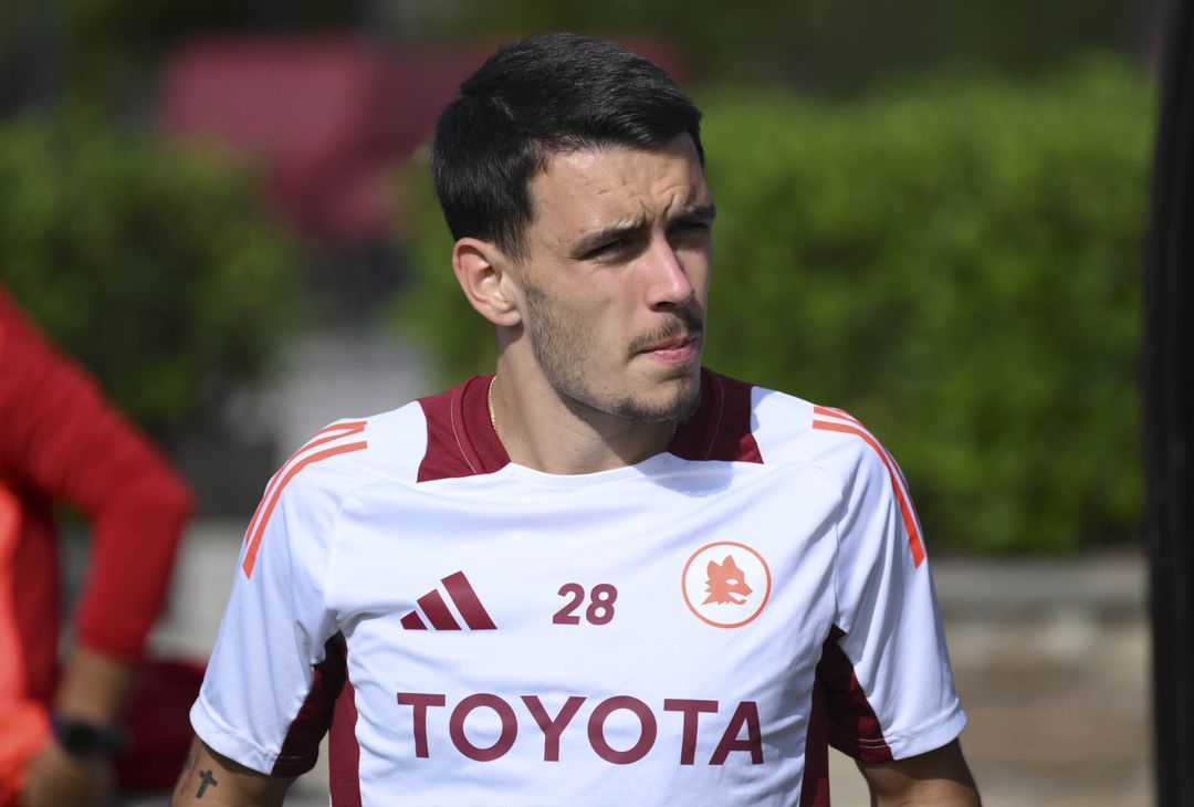 Roma, l’allenamento del venerdì: c’è Pellegrini, out Dybala – FOTOGALLERY - immagine 13