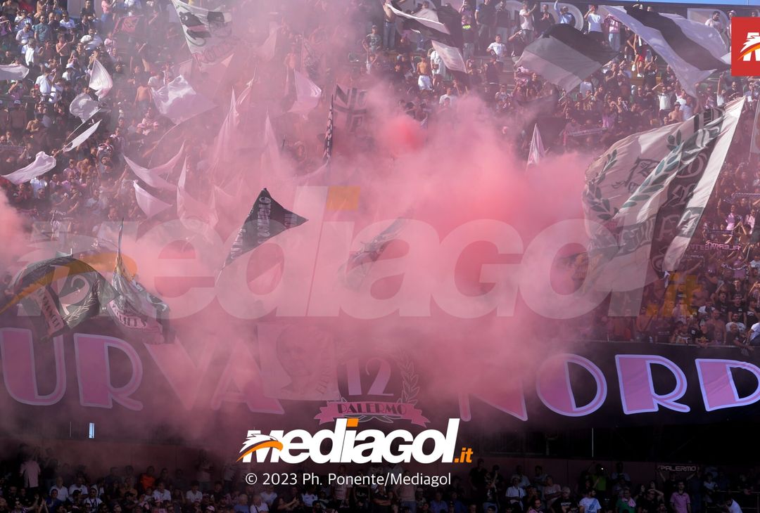 FOTOTIFO Palermo-Sudtirol 2-1, gli scatti ai tifosi al “Renzo Barbera” (GALLERY) - immagine 9