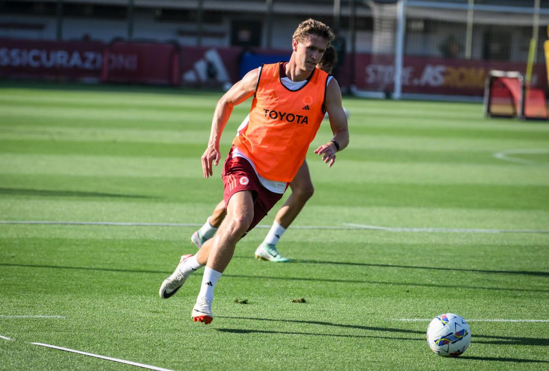 Roma, secondo giorno di allenamenti a Trigoria – FOTO GALLERY - immagine 8