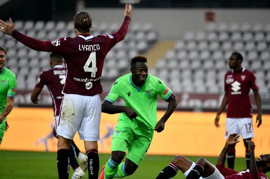 TURIN, ITALY - NOVEMBER 01: Felipe Caicedo of SS Lazio celebrates a fourth goal during the Serie A match between Torino FC and SS Lazio at Stadio Olimpico di Torino on November 01, 2020 in Turin, Italy. (Photo by Marco Rosi - SS Lazio/Getty Images)