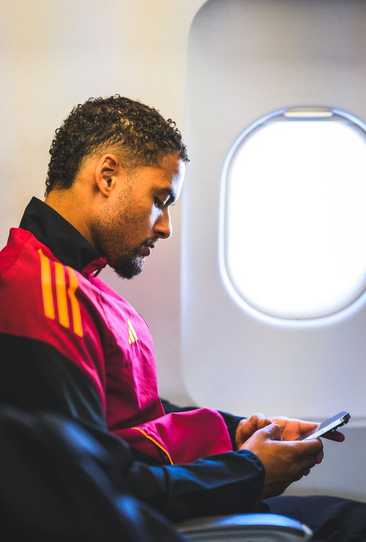 In partenza per Pisa: la Roma si prepara alla sfida – FOTO GALLERY - immagine 4