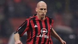 Compleanno Stam, gli auguri del Milan: “Uno dei difensori più forti”