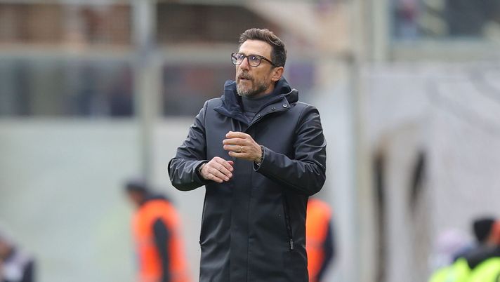 FLORENCE, ITALY - FEBRUARY 11: Eusebio Di Francesco manager of Frosinone Calcio gestures during the Serie A TIM match between ACF Fiorentina and Frosinone Calcio - Serie A TIM at Stadio Artemio Franchi on February 11, 2024 in Florence, Italy. (Photo by Gabriele Maltinti/Getty Images) Di Francesco: “Quarta su Soulé non da semplice ammonizione” - immagine 1