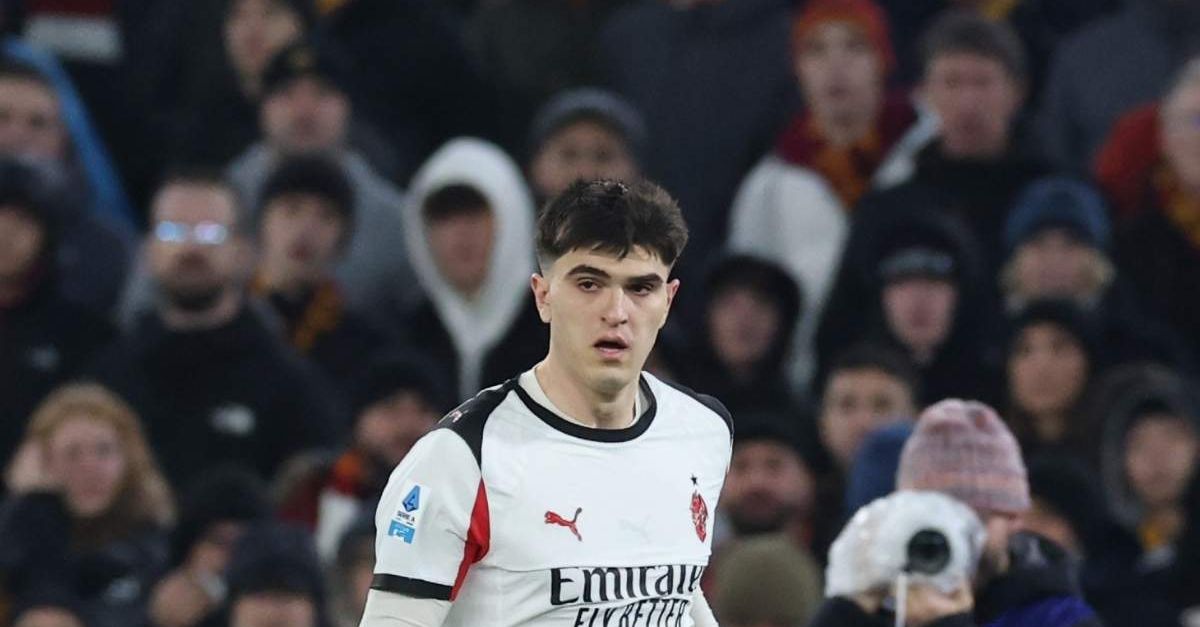 mauro non ci sta il rigore fischiato a bartesaghi fa ridere che deve fare tagliarsi il braccio da Pianetamilan.it mauro non ci sta il rigore fischiato a bartesaghi fa ridere che deve fare tagliarsi il braccio