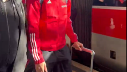 La Roma parte per Napoli: le immagini dell’arrivo alla Stazione Termini