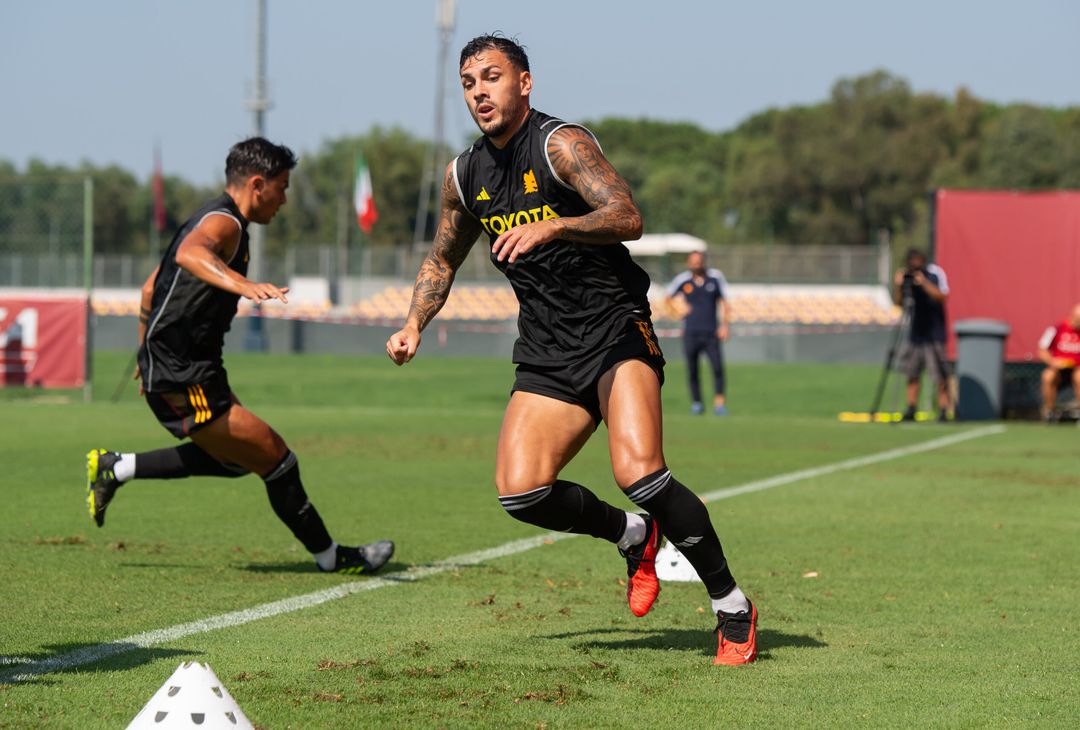 La Roma torna ad allenarsi in vista della sfida contro il Verona – FOTO GALLERY - immagine 5