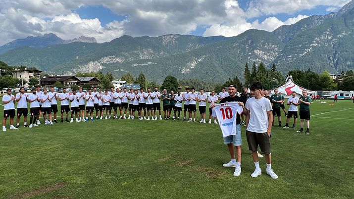 Il ricordo dell’ex Presidente, la maglia numero 10 di Giuseppe Bergamin - immagine 1