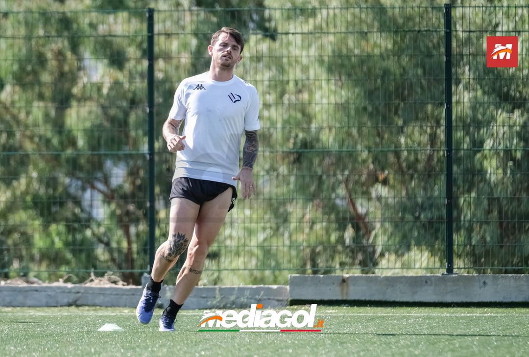 FOTO Palermo, Brunori raggiunge i rosa: l’allenamento del bomber a Marineo (GALLERY) - immagine 8