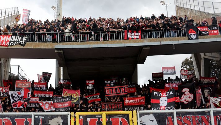 lecce-milan-settore-ospiti-sold-out-29-agosto-2025-via-del-mare-tifosi