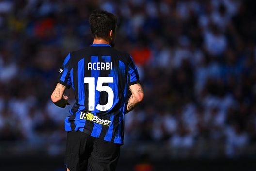 Pastorello: “Acerbi e De Vrij vogliono restare all’Inter. Nei contratti ci sono clausole che…”- immagine 3