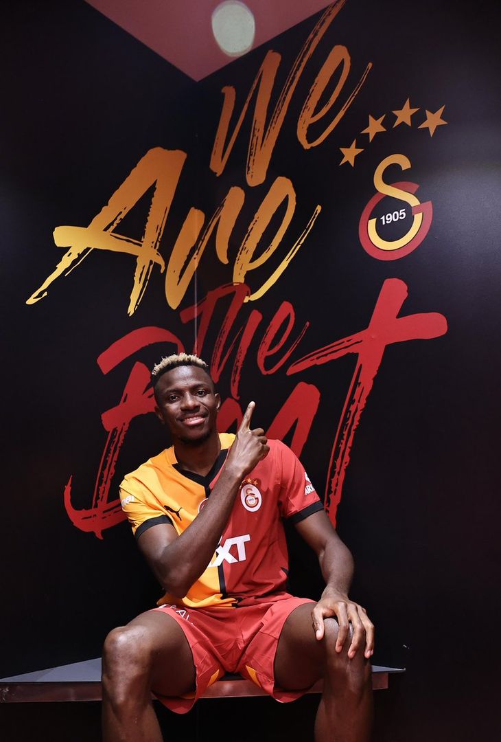 GALLERY Osimhen per la prima volta in campo con la maglia del Galatasaray: le foto - immagine 2