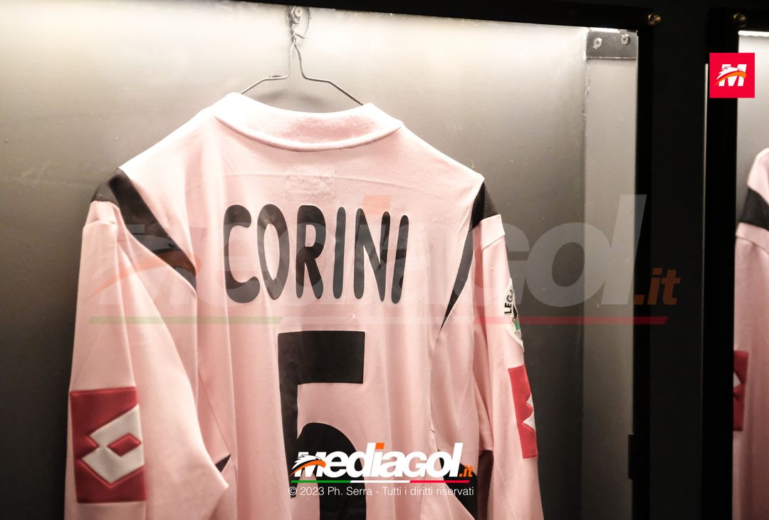 FOTO PALERMO, i tifosi rosanero in tour allo stadio ‘Renzo Barbera’ (GALLERY) - immagine 44