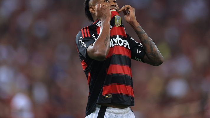 RIO DE JANEIRO, BRAZIL - MARCH 29: Bruno Henrique of Flamengo reacts during the match between Flamengo and Internacional as part of Brasileirao 2025 at Maracana Stadium at Maracana Stadium on March 29, 2025 in Rio de Janeiro, Brazil. (Photo by Buda Mendes/Getty Images) Bruno Henrique