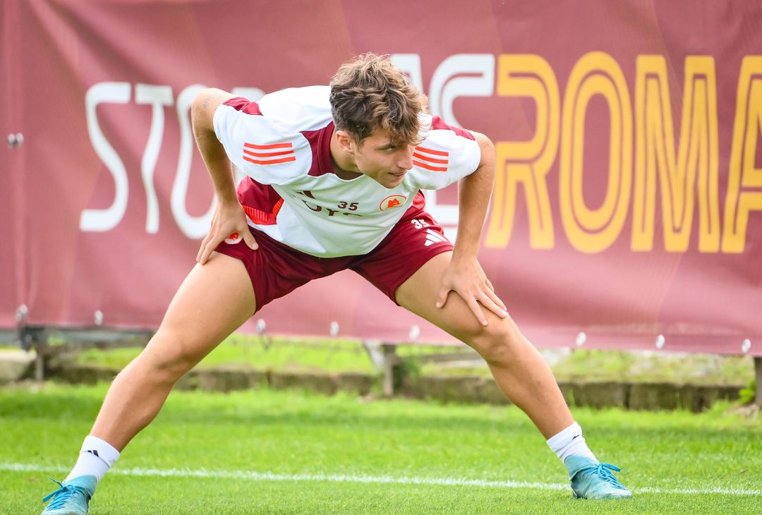 Trigoria, la rifinitura alla vigilia della gara con la Fiorentina – FOTO GALLERY - immagine 17