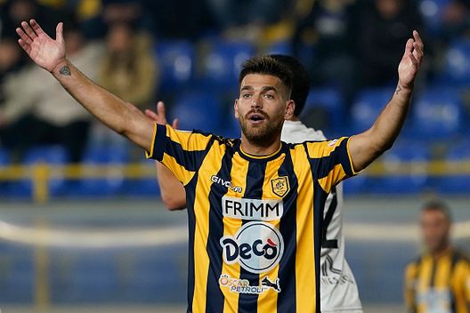 La Juve Stabia si aggiudica il Derby: vittoria per 2-1 all’Arechi di Salerno- immagine 3