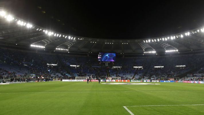 ROME, ITALY - FEBRUARY 14: A general view inside the stadium prior to the UEFA Champions League 2023/24 round of 16 first leg match between SS Lazio and FC Bayern München at Stadio Olimpico on February 14, 2024 in Rome, Italy. (Photo by Paolo Bruno/Getty Images) Roma-Juventus, cancelli aperti alle 18:15. All’intervallo festa scudetto Femminile - immagine 1