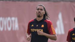 CorSport: “Roma, Smalling non vuole operarsi. E il rientro può slittare ancora”