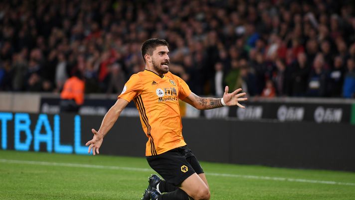WOLVERHAMPTON, ENGLAND - AUGUST 19: Ruben Neves of Wolverhampton Wanderers celebrates after scoring his team's first goal during the Premier League match between Wolverhampton Wanderers and Manchester United at Molineux on August 19, 2019 in Wolverhampton, United Kingdom. (Photo by Shaun Botterill/Getty Images) La probabile formazione del Wolverhampton: pronto il 3-5-2 a specchio col Toro - immagine 1