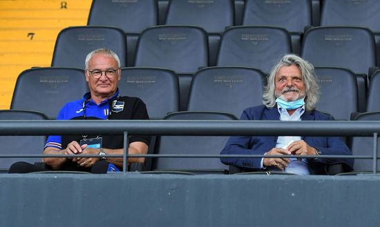 Claudio Ranieri e Massimo Ferrero. (Photo by Alessandro Sabattini/Getty Images) Furto in casa Ferrero: rubati gioielli, borse di lusso e una maglia speciale- immagine 2