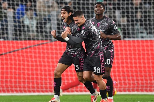 TURIN, ITALY - FEBRUARY 26: Youssef Maleh of Empoli celebrates scoring his team's first goal with teammates during the Coppa Italia Quarter Final match between Juventus FC and Empoli FC at Allianz Stadium on February 26, 2025 in Turin, Italy. (Photo by Valerio Pennicino/Getty Images) Juve-Empoli Coppa Italia
