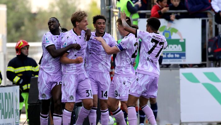 Serie A, Cagliari-Udinese 1-2: ritorno alla vittoria dei friulani. Parma-Como 0-1 - immagine 1