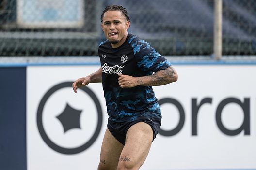 Besiktas interessato a Okafor: il Milan valuta il prestito o la cessione- immagine 3