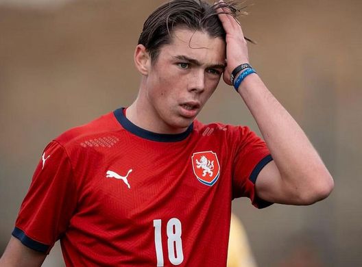 Buffon: “Non avrei smesso mai di giocare, colpa di Maldini. Con la Nazionale…”- immagine 3