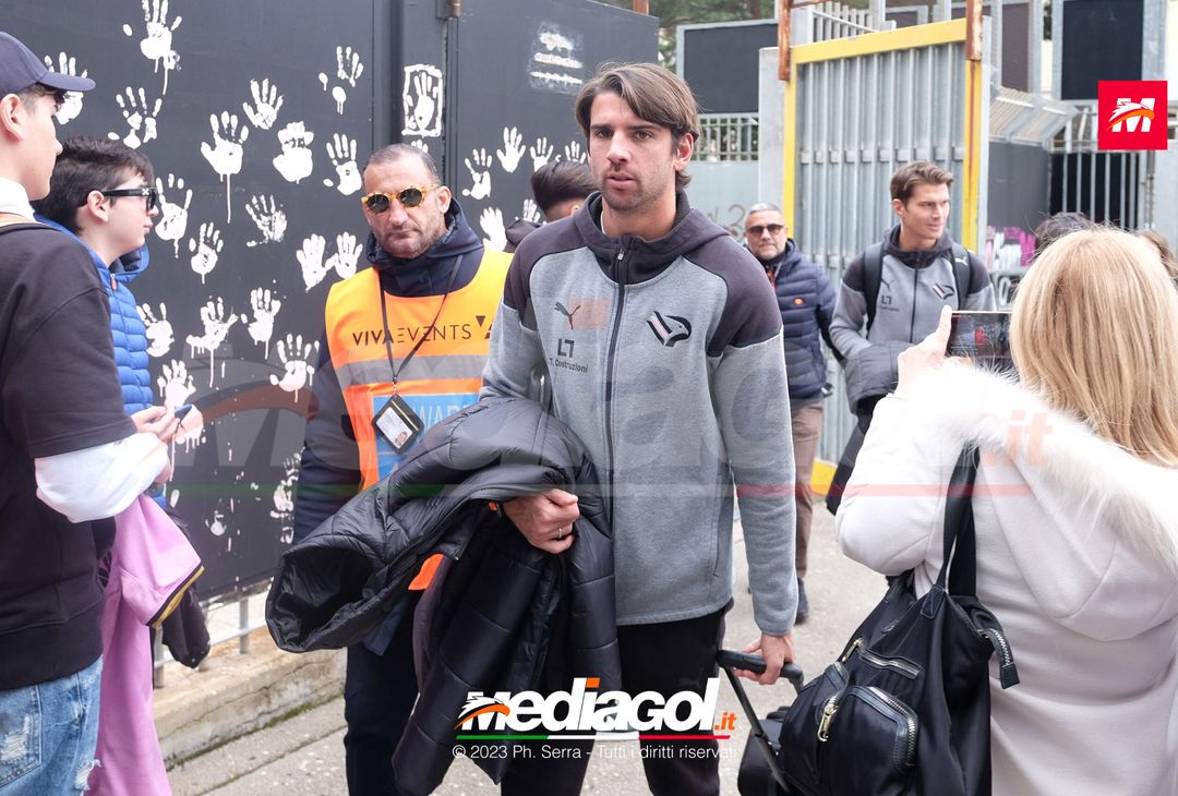 FOTO Parma-Palermo, il Palermo in partenza dal ‘Renzo Barbera’ (GALLERY) - immagine 18